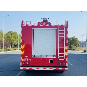 Nouveau châssis d'exportation usine de taille moyenne ville véhicule de sauvetage <span class=keywords><strong>extincteur</strong></span> Dongfeng 8 tonnes réservoir d'eau camion de pompiers - Product Image 6