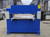 Máquina troqueladora semiautomática de alta eficiencia con motor hidráulico y PLC, directa de fábrica, con caja de madera para alimentos y prendas de vestir