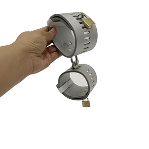 黒皇帝SMチャームレザーチェーン手首大人の男性と女性のスレーブレザー製本玩具中国工場大人の玩具卸売 - Product Image 6