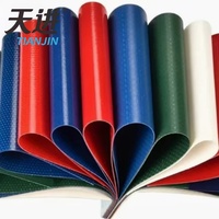TianJin Hot-asale 900GSM PVC Rideaux latéraux de camion, tissu industriel, couverture polyvalente, résistant, enduit pour camions, tissu de rideau