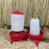 Abreuvoir 1,5 L et mangeoire 3KG Mangeoire et abreuvoir en plastique pour poussins avec pattes Ensemble d'abreuvoirs et mangeoires pour poulet canard et volaille