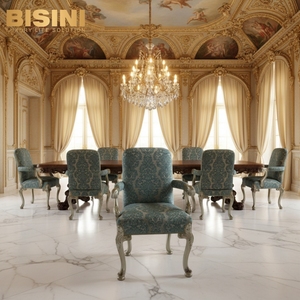 Fauteuil de salle à manger Parisian Prince d'inspiration italienne, avec structure en chêne sculpté et tissu brodé bleu - Product Image 1