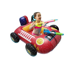 Summer Swim Fun Kiddie Water Play Toys Water Blaster Inflable Fire Truck Pool Float con pistola <span class=keywords><strong>de</strong></span> chorro incorporada - Product Image 1