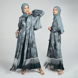 Islamitische Kleding Dubai Open Voorkant Eenvoudige Abaya Hijab Set Aangepaste Tropische Regen Open Abaya Met Kwastjes