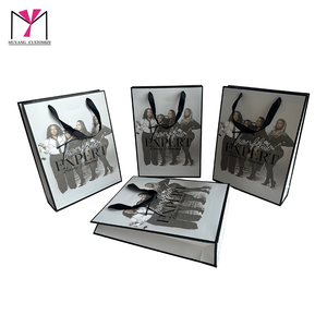 Bolsa de Papel Blanca Personalizada de Alta Calidad MUYANG para Regalo y Set de Bolsas con Gorro, Espejo y Tarjeta para el Cabello - Product Image 3