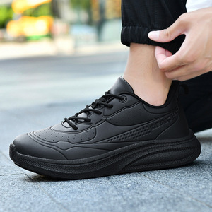 Chaussures de sport décontractées pour hommes noires, à lacets, légères, grandes tailles, chaussures de marche antidérapantes et résistantes à l'eau - Product Image 6