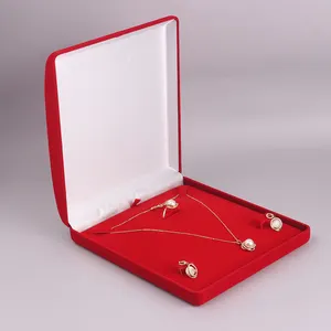 Factory wholesale luxury large red velvet flocked jewelry box for jewellery set packaging