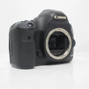 Cámara DSLR Profesional de Segunda Mano <span class=keywords><strong>EOS</strong></span> <span class=keywords><strong>5D</strong></span> <span class=keywords><strong>Mark</strong></span> <span class=keywords><strong>III</strong></span>, Full Frame, 22MP, Video Full HD, Estabilización Óptica de Imagen, Compatible con SD - Product Image 2