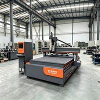 Centro de Fabricación de Muebles con Mesa de Vacío 1530, Motores Servo de Alto Torque, Router CNC ATC para Corte de Madera Contrachapada a Gran Escala