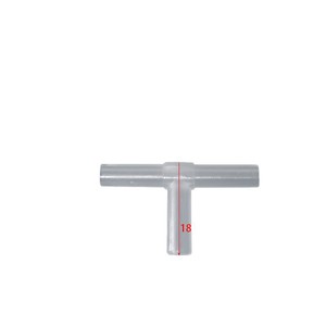 Conector en T de 4.8mm con extremo plano de plástico PP para uso con adaptador de manguera - Product Image 1
