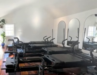 Machine de Pilates XFORMER en aluminium de qualité supérieure, légère et robuste, pour la maison et la salle de sport