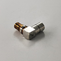 Connecteur coaxial RF L9 1.6/5.6 femelle à angle droit avec pince pour câble coaxial Flex-3, 90 degrés personnalisé