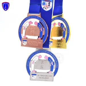 Gepersonaliseerde Goud Zilver Brons Plated Judo Medaille Wushu Concurrentie Medaille Badge Custom Voor Sport