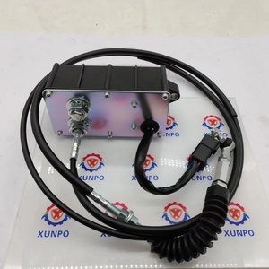 Motor de Aceleración 21EN-32260 para Excavadoras R215-7, R225-7, R110-7, R150-7 - Product Image 6
