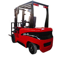 Chariot élévateur électrique à 4 roues motrices pour entrepôt, capacité de 2,5 tonnes à 3 tonnes, chariot élévateur pour déchargement extérieur, chariot élévateur pour le transport de marchandises à vendre