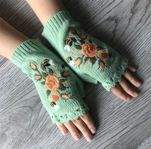S9529 vente en gros, Logo personnalisé tricoté à la main, mitaines florales d'hiver, <span class=keywords><strong>Crochet</strong></span> rétro, gants sans <span class=keywords><strong>doigts</strong></span> pour femmes, 2023 - Product Image 3