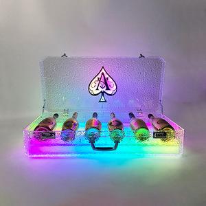 Boîte à liqueur en acrylique Ace Of Spades avec barre lumineuse LED pour le rangement du champagne et l'utilisation en KTV - Product Image 2
