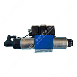 R900965185 4WREE10W1-50-2X/G24K31/F1V ตัวควบคุมทิศทางแบบสัดส่วน - Product Image 1