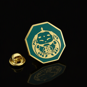 Collection <span class=keywords><strong>de</strong></span> badges métalliques 3D personnalisés <span class=keywords><strong>de</strong></span> qualité supérieure, épingles <span class=keywords><strong>de</strong></span> revers <span class=keywords><strong>en</strong></span> émail, motifs bouclier rond, croix, tête <span class=keywords><strong>de</strong></span> <span class=keywords><strong>lion</strong></span>, finitions or et argent antique, pour souvenirs - Product Image 3
