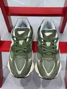 Zapatos Deportivos Transpirables de Gamuza para Hombre y Mujer, de Alta Calidad, con Cordones, para Correr, Caminar, Deportivos, para Todas las Estaciones, con Amortiguación y Antiolor - Product Image 2