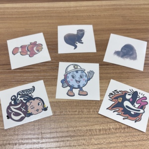 สติกเกอร์สักลายชั่วคราวสีขาวลายแฟชั่น กันน้ำ สำหรับเด็กชายและเด็กหญิง ใช้ตกแต่งร่างกายและใบหน้า - Product Image 4