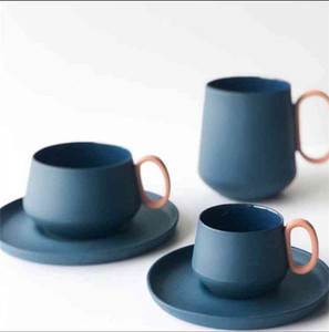 Precios de fábrica, tazas de café de porcelana esmaltada mate hechas a mano europeas, platillo de <span class=keywords><strong>taza</strong></span> de té de Color azul - Product Image 1