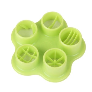 Molde de salchicha DIY multifuncional de gran venta, herramienta bonita para hornear en forma de flor para utensilios cortadores de salchichas de jamón - Product Image 1