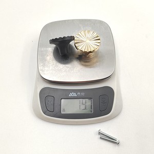 Moderne zonnebloemvormige kunststof gouden kastgrepen D=38mm Geschikt voor kleine handgrepen op slaapkamerkastdeuren - Product Image 4