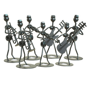 Modèle de petit homme en fer, art métallique, musique, <span class=keywords><strong>prix</strong></span> spécial, artisanat, style de groupe masculin et féminin, décoration de la maison - Product Image 5