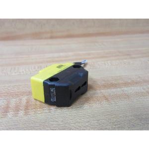 Sensor Fotoeléctrico Banner Engineering QS18VN6FPQ5, 10-30 VCC, Salida NPN, Cable Pigtail M8 QD - Product Image 5