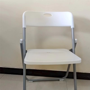 เก้าอี้เหล็กพับได้สีดำทันสมัยราคาประหยัด พับเก็บได้ ระบายความร้อนได้ดี ซ้อนกันได้ เหมาะสำหรับใช้ในบ้าน สำนักงาน อพาร์ทเมนต์ ห้องรับประทานอาหาร โรงเรียน - Product Image 3