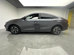 MG MG5 <span class=keywords><strong>2023</strong></span> 1.5L CVT Edizione Lusso Giovani |   Prima registrazione: <span class=keywords><strong>agosto</strong></span> 2024 |   Grigio scuro |   Auto Usata con Solo 21.000 KM - Product Image 2