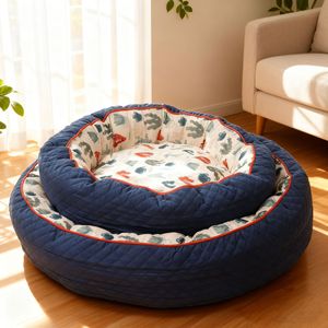 Dog <b>bed</b>, winter warm, all-season mat, suitable for small and medium-sized dogs such as Teddy and Bichon Frise, semi-enclosed - Product Image 1