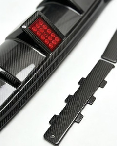 Nuevo Difusor de Parachoques Trasero de Fibra de Carbono Estilo Bra con Recortes para Escape, Instalación con Tornillos, Ajuste Universal para Mercedes-Benz Clase <span class=keywords><strong>E</strong></span> <span class=keywords><strong>W213</strong></span> - Product Image 5