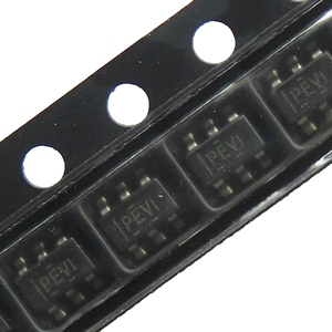 ชิ้นส่วนอิเล็กทรอนิกส์ IC ชิปควบคุมการเลื่อนออกต่ำ SOT23-6การพิมพ์หน้าจอ pevi TPS79201DBVR ดั้งเดิม - Product Image 1