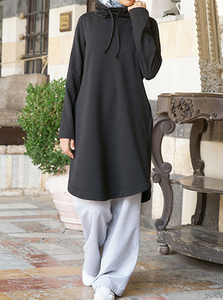 Ensemble de vêtements de sport pour femmes Borong Harga Kilang, blanc et bordeaux, avec sweat à capuche zippé et pantalon en microfibre, fournisseur fiable - Product Image 1