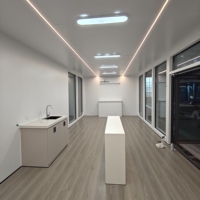 Maisons modulaires en forme de capsule spatiale, confortables et respirantes, maisons préfabriquées avec une apparence robuste, intérieur isolé thermiquement