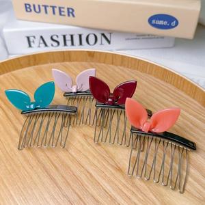 Peigne latéral en acétate Outil de coiffure portable en résine Peigne à 7 dents Épingle à cheveux Fourche de coiffure durable Voile Peigne latéral de coiffure en plastique - Product Image 3