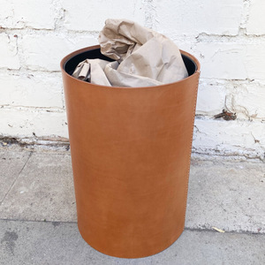 Customized PU leather trash cans, minimalist Nordic style household trash cans, Korean style solid color trash storage <b>bins</b>. - Product Image 3