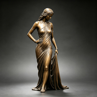 Statue de déesse en laiton, épaisseur de paroi 3-5 mm, sculpture élégante de dame en robe drapée pour la décoration artistique des villas et des halls d'hôtels