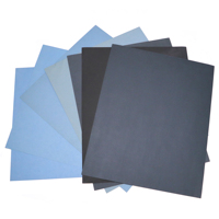 Feuilles de papier abrasif humide et sec pour l'automobile, papier abrasif en carbure de silicium pour la préparation de la peinture, le polissage et la finition des couches transparentes