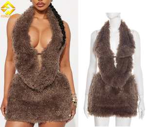 2026 Winter Neues Sexy Fell-Patchwork 2-Teiliges Set für Damen Outfits Neckholder Tiefer V-Ausschnitt Crop Top und Rock Set - Product Image 1