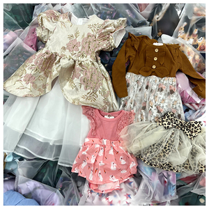 Artículos a Granel Lotes al Por Mayor Conjunto de Ropa de Verano para Niños Ropa Usada Ropa de Bebé, Envío Aleatorio Ropa Infantil Más Económica - Product Image 1