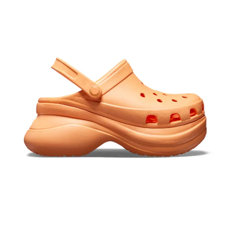 2021 새로운 여름 아빠 신발 착용 두꺼운 목가적 인 신발 하이힐 플라스틱 통풍구. 바오터우, 해변 여성 모래 착용