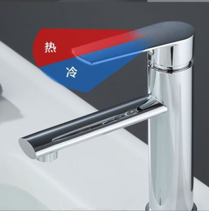 Robinet de lavabo de salle de bain à poignée unique en acier inoxydable à vente chaude <span class=keywords><strong>avec</strong></span> noyau de valve en céramique pour eau chaude et froide - Product Image 3