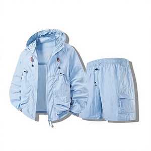 Ensemble de survêtement 2 pièces OEM pour homme : coupe-vent et short, avec fermeture éclair réfléchissante, en nylon, à capuche et poches zippées, pour activités de plein air - Product Image 1