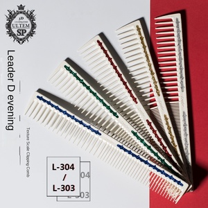 Peigne à dents larges en bambou LEADER importé <span class=keywords><strong>de</strong></span> Chine, modèle 304 à effet écaille irisée, <span class=keywords><strong>pour</strong></span> coupes <span class=keywords><strong>de</strong></span> <span class=keywords><strong>cheveux</strong></span> mi-courtes <span class=keywords><strong>pour</strong></span> femmes, 15-20 cm - Product Image 4