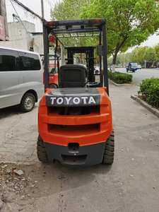 Chariot élévateur contrepoids diesel japonais d'occasion de 2 tonnes, transmission 4x4, longueur de fourche de 1200 mm, largeur de 500 mm, moteur 8F importé, garantie 1 an - Product Image 5