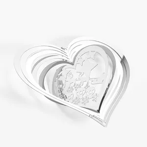 Silver-white Heart-shaped Stainless Steel Sheet Can Be Rotated Irregular Interior Pendant Outdoor Garden Decoration