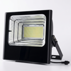ไฟส่องสว่าง LED 300W IP65 อลูมิเนียม สำหรับภายนอกอาคาร สวน แสงสีขาว 5000K ได้รับการรับรองมาตรฐาน CE - Product Image 1